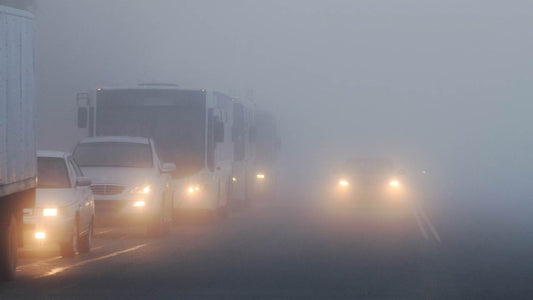 A Complete Guide to Using Your Fog Lights in the UAE: Stay Safe During Seasonal Fog
