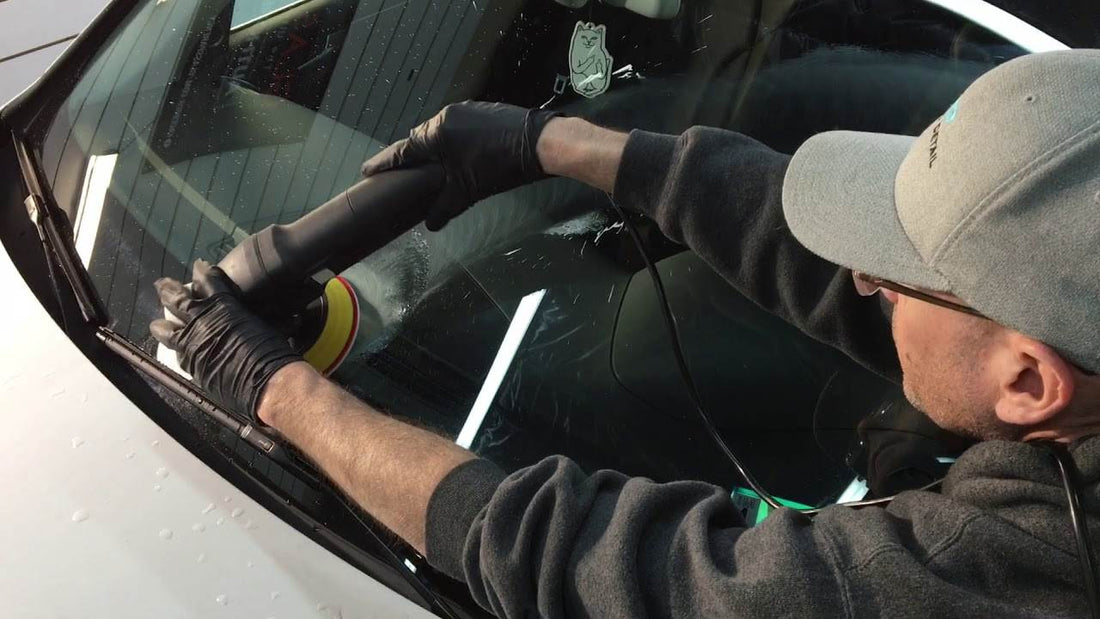 How to Demist Your Car Windscreen? Causes, Fixes & Prevention