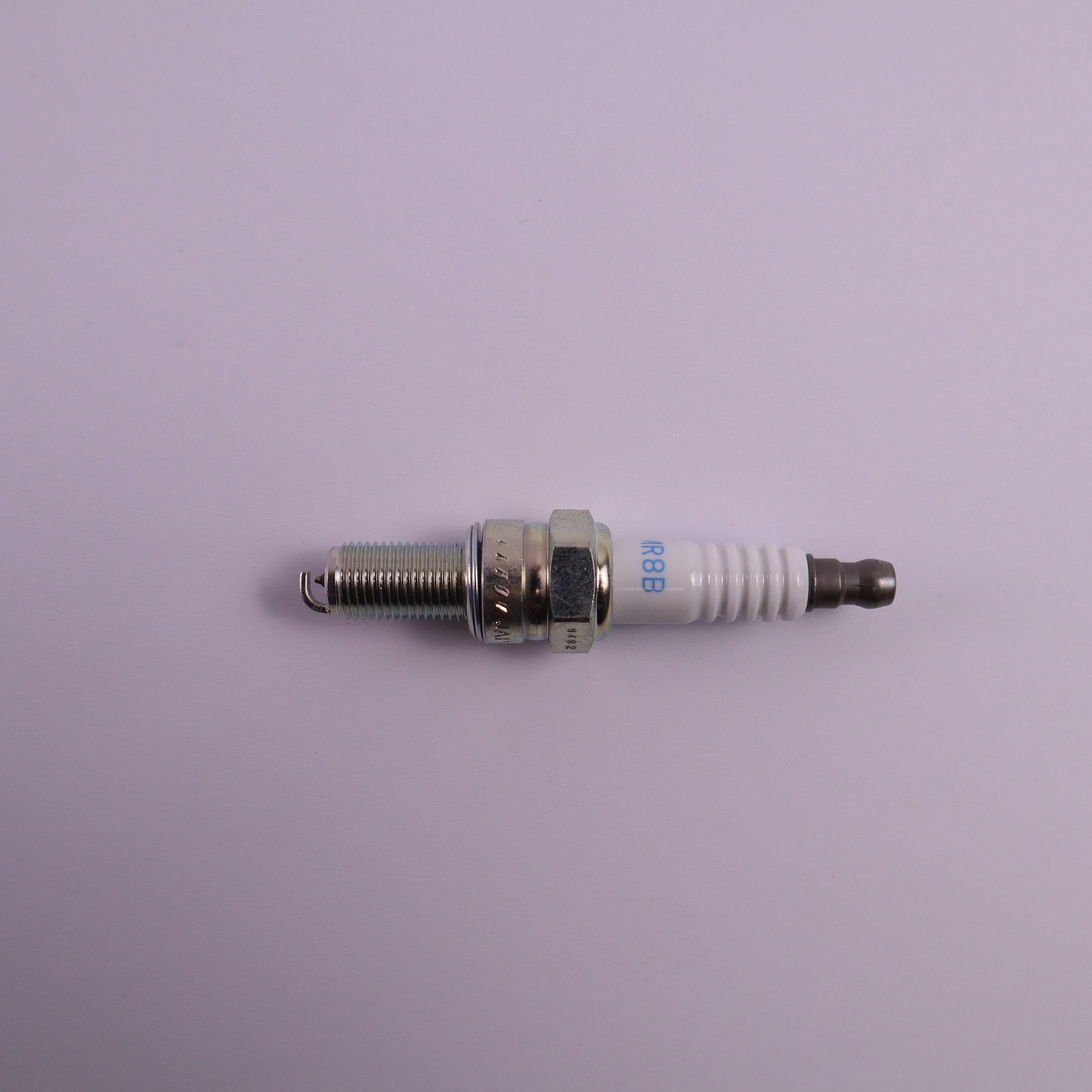 Genuine Spark Plug For Ferrari F430, 599 GTB Fiorano, 360 Modena 192637