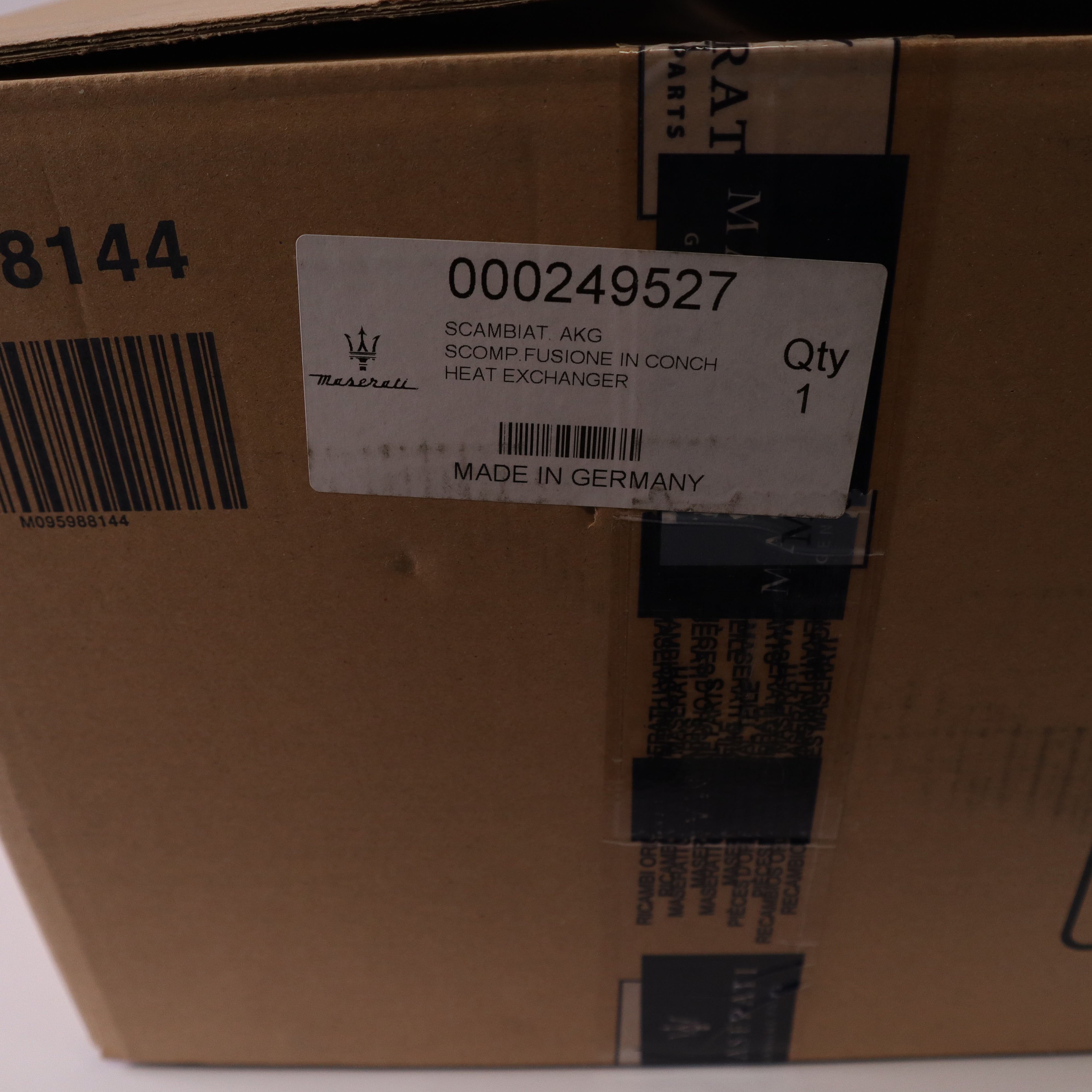Genuine Maserati Engine Oil Cooler Heat Exchanger 249527