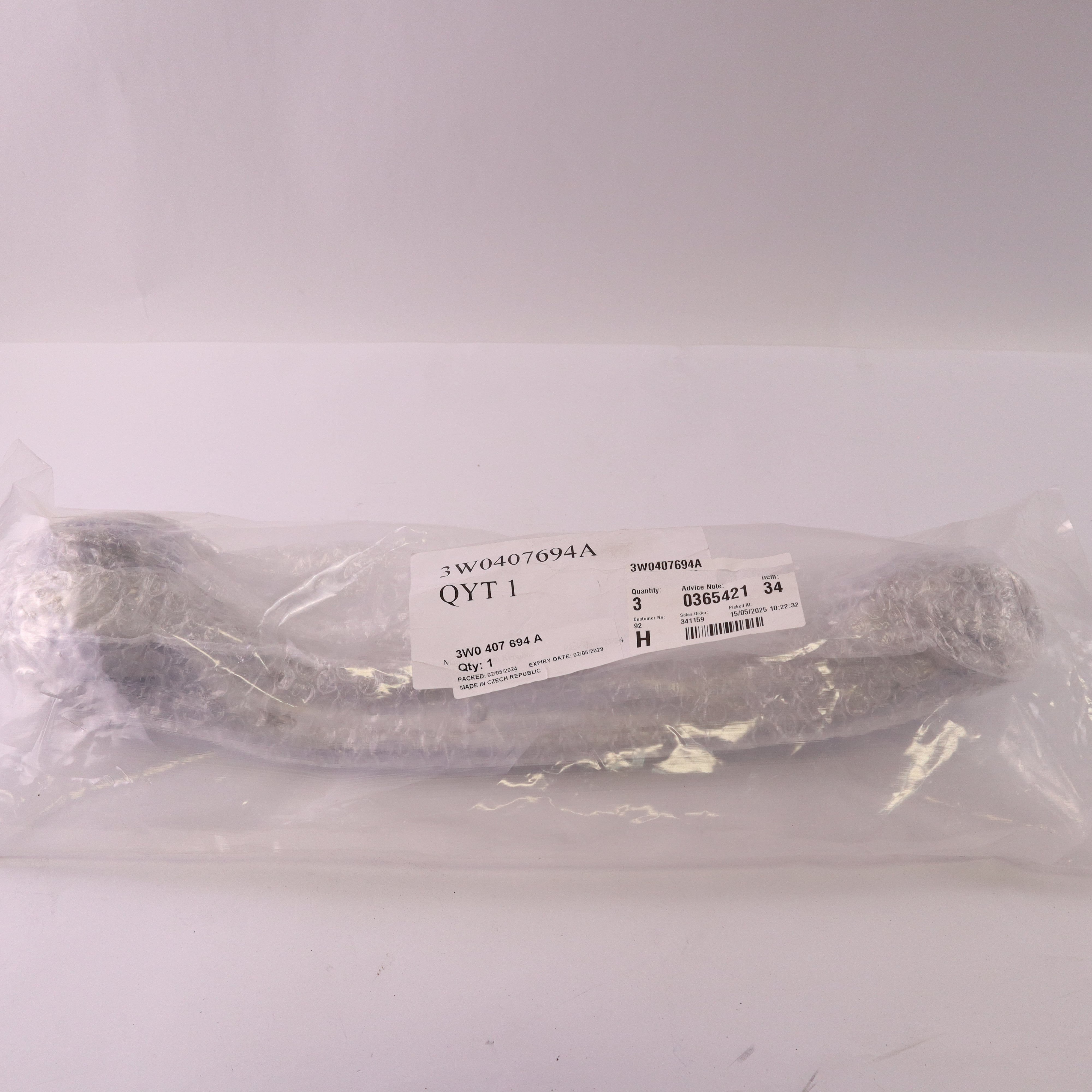 Genuine Bentley RH Rear Suspension Link 3W0407694A
