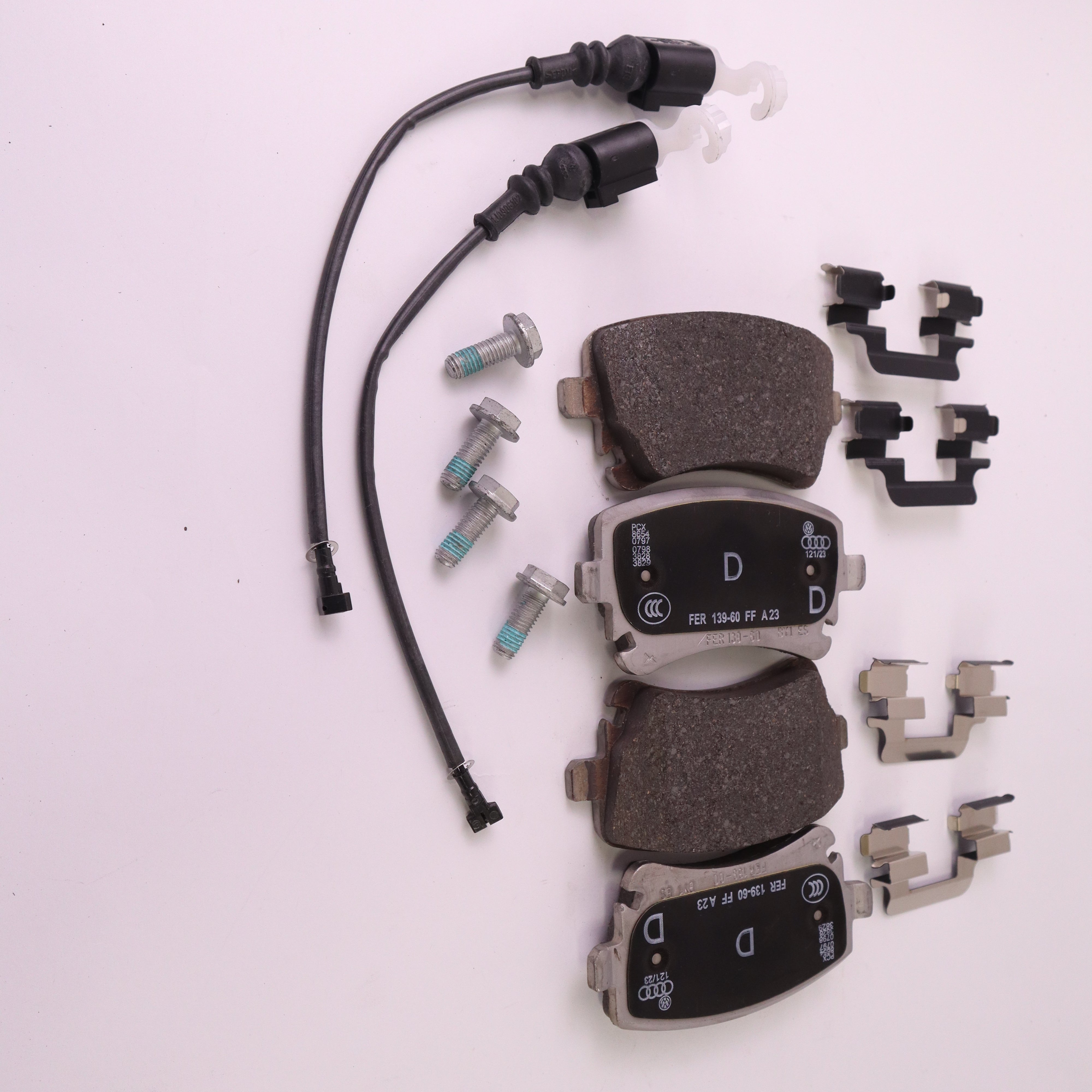 Genuine Rear Brake Pad For Bentley Continental GTC, Flying Spur 3W0698451N