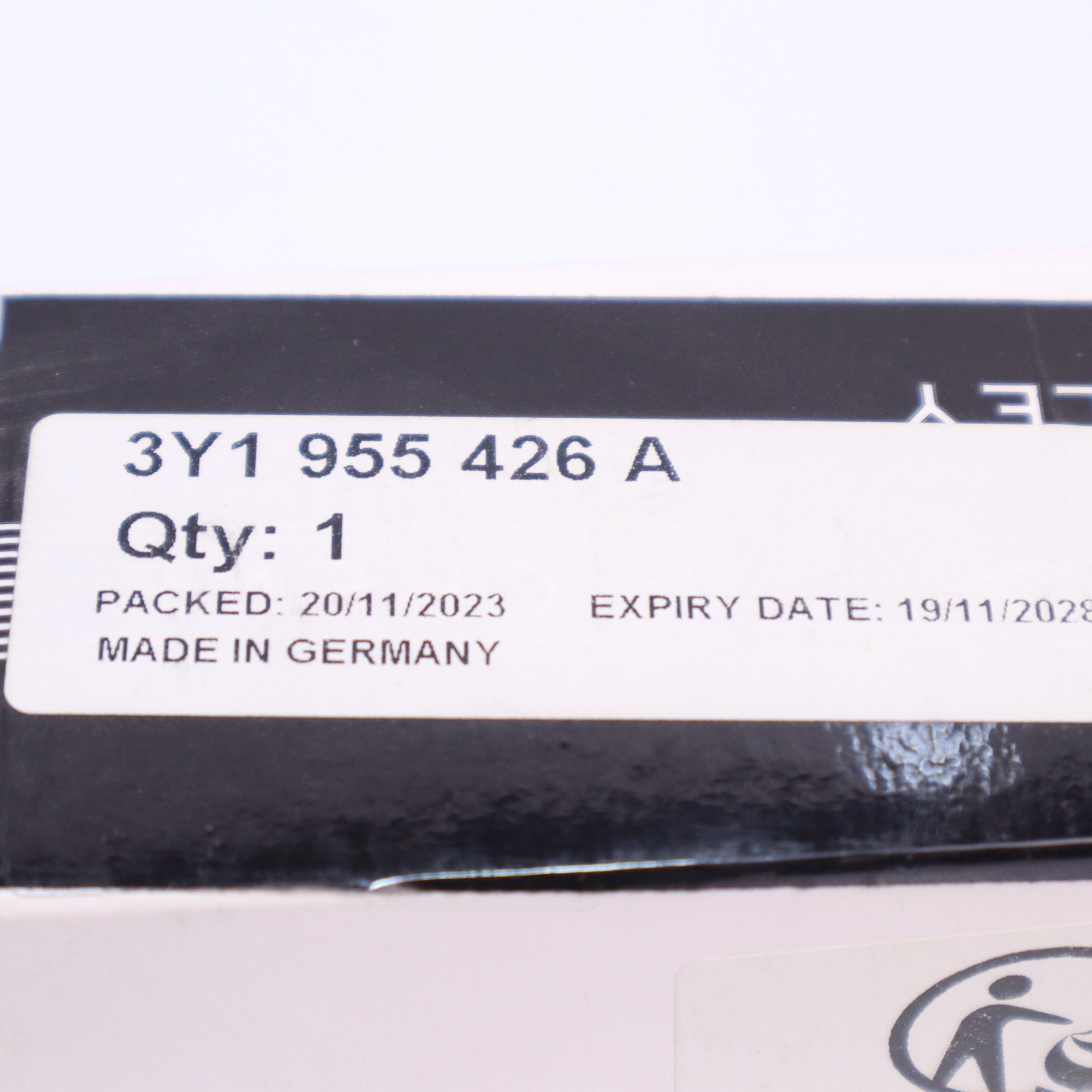 Genuine Bentley Wiper Blade 3Y1955426