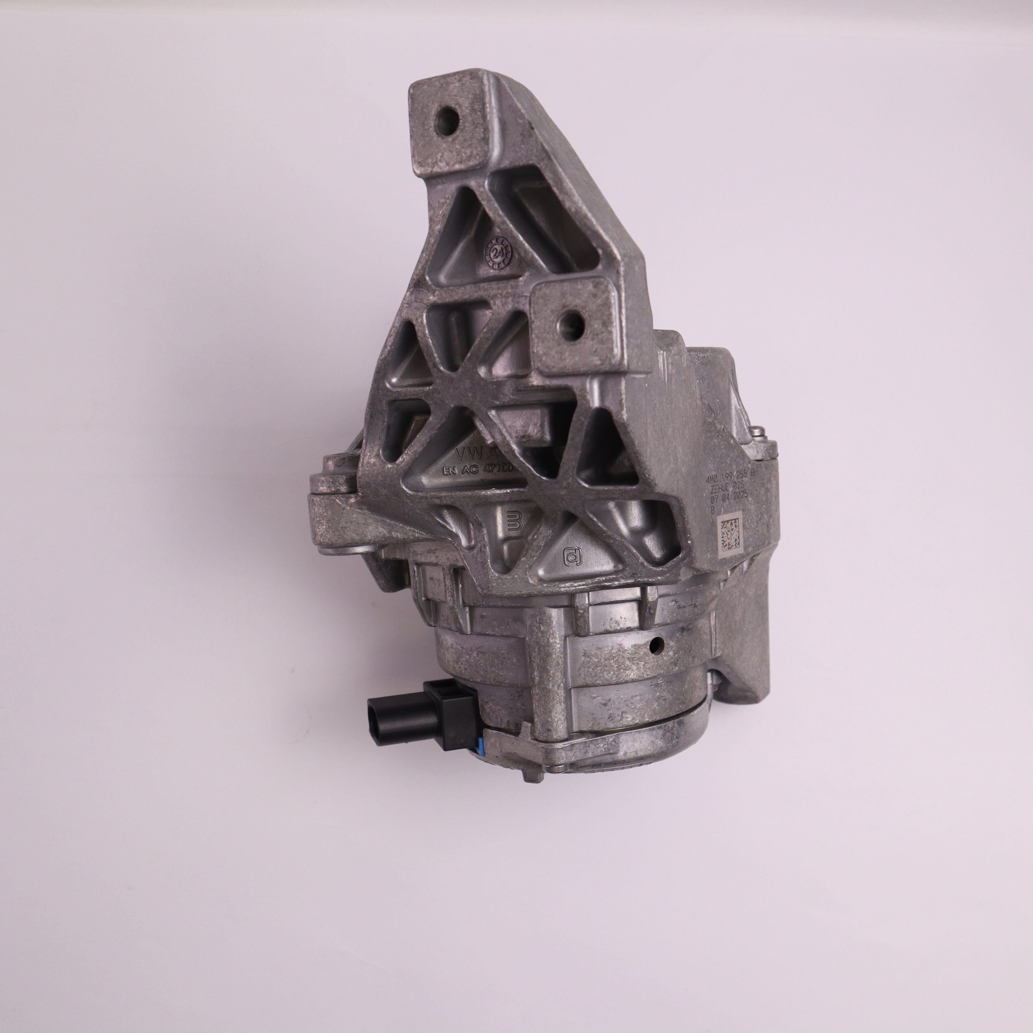 Genuine Bentley Bentayga Engine Mounting LH 4M0199255BH