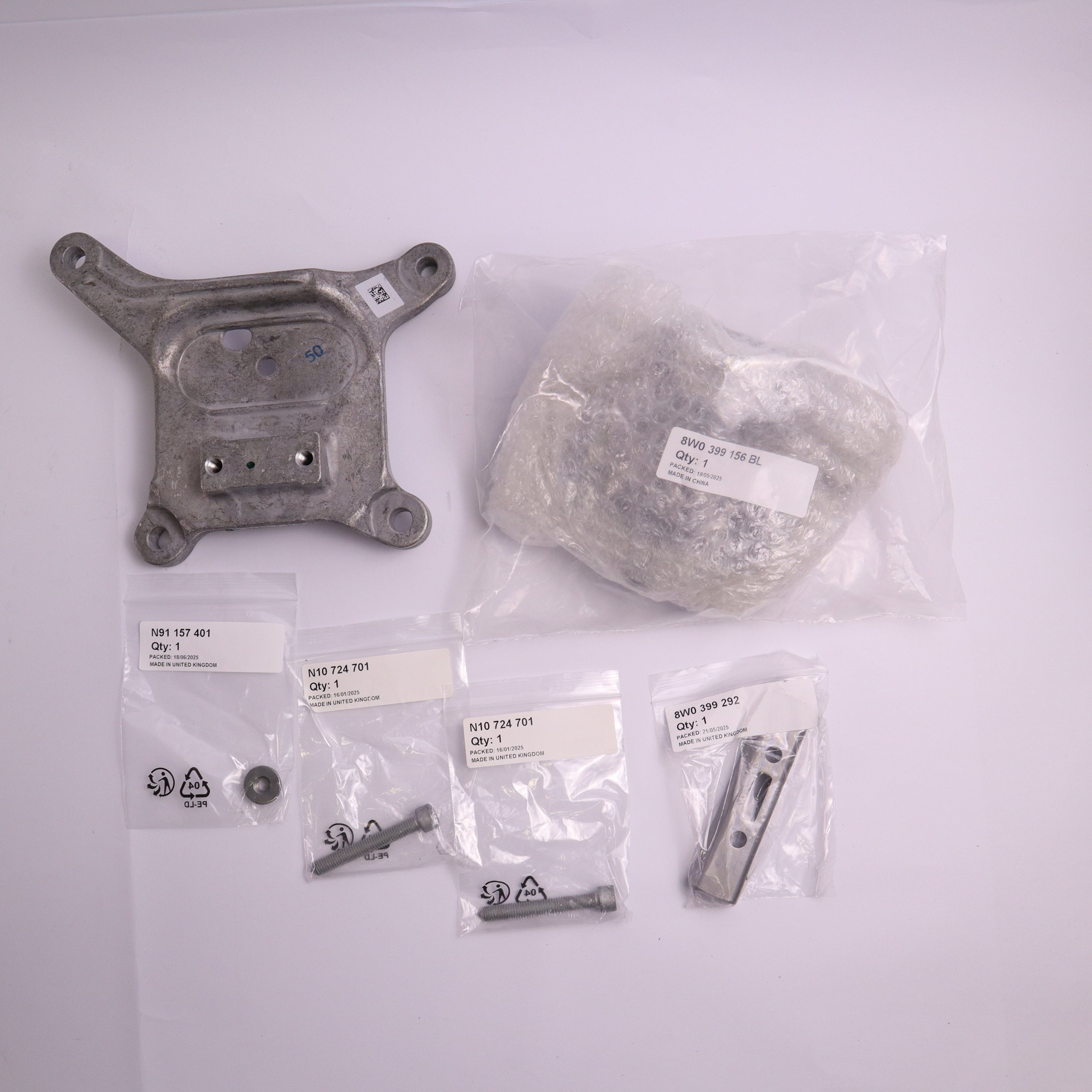 Genuine Bentley Gearbox Mounting 4M0399106G
