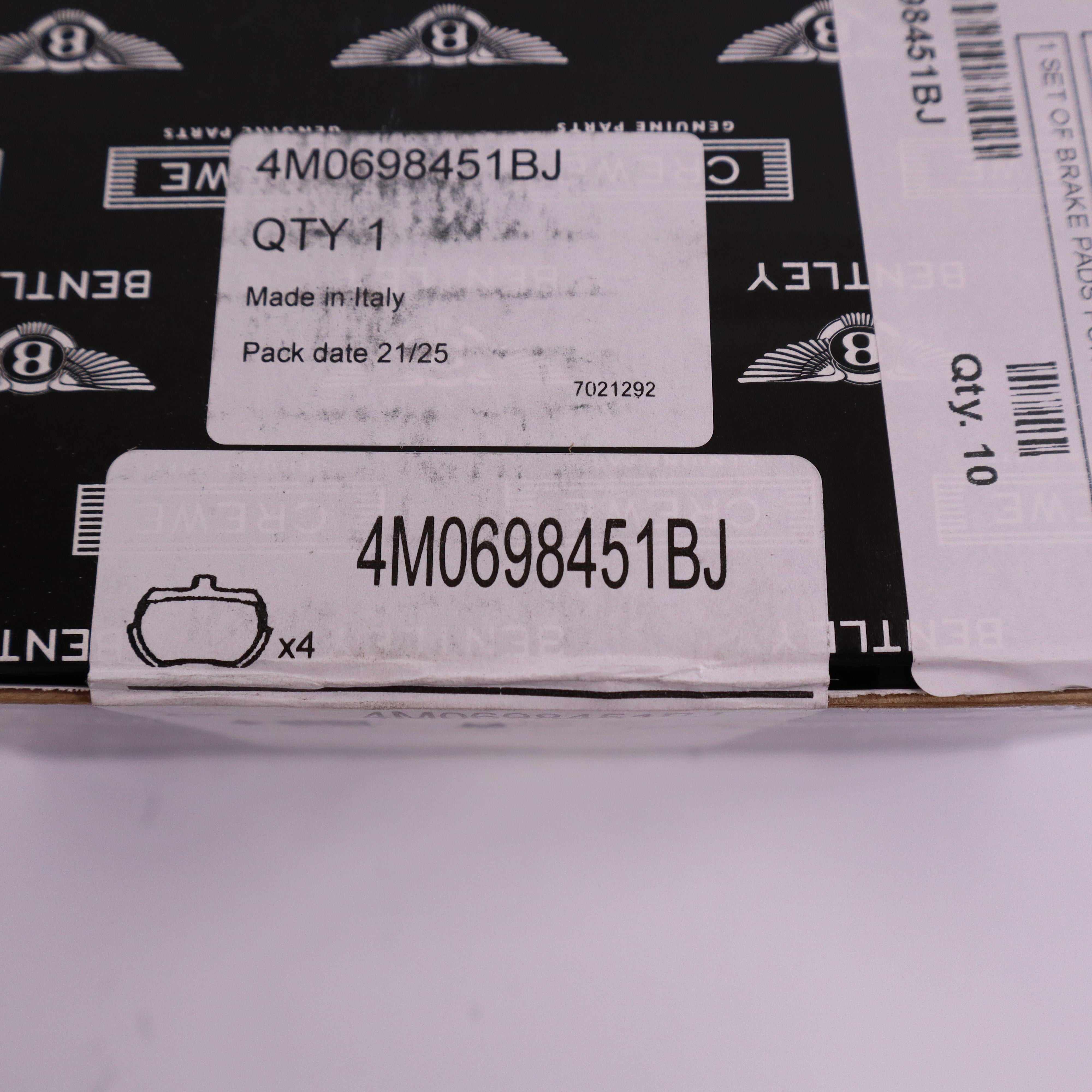 Genuine Bentley Bentayga Rear Brake Pad Set 4M0698451BJ