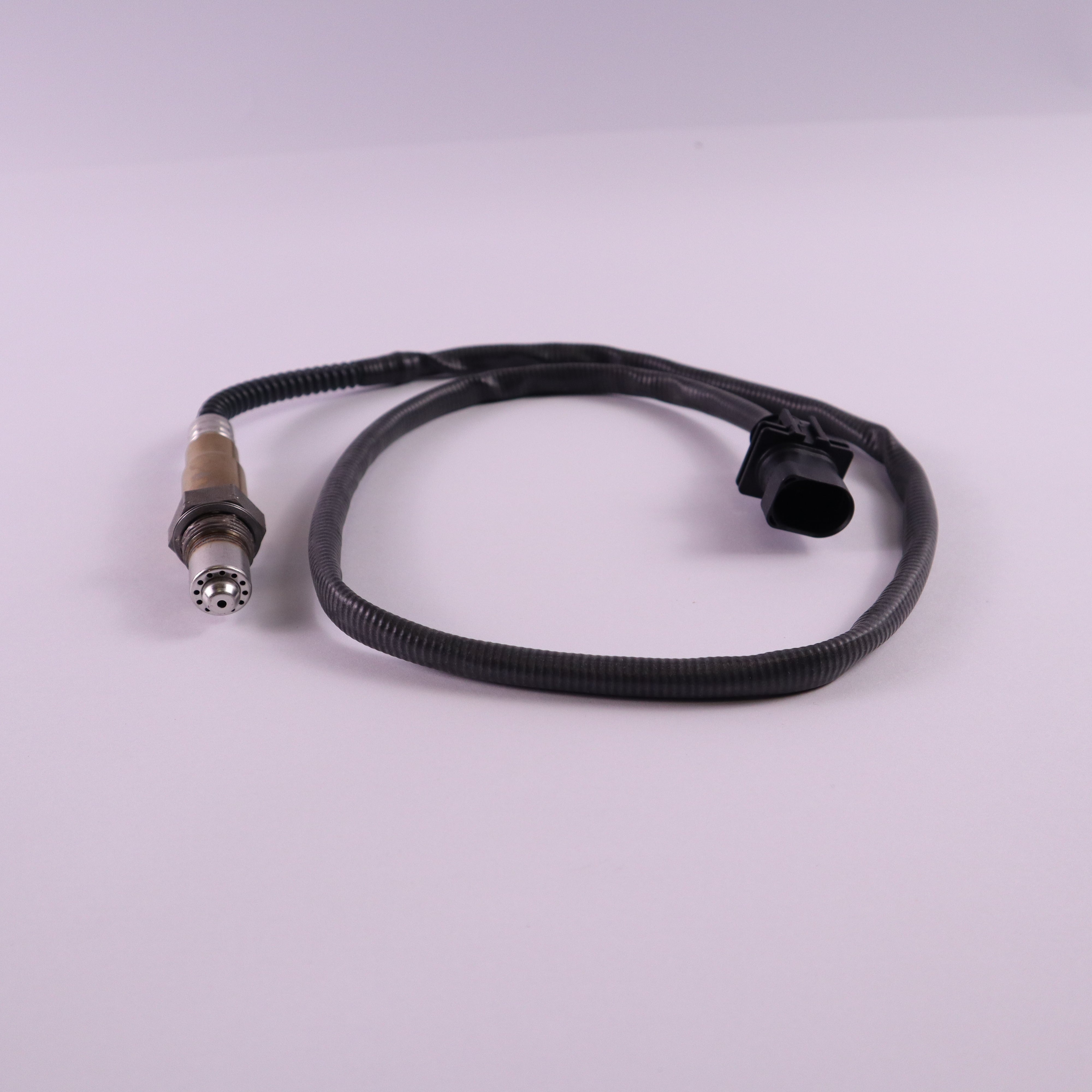 Genuine Maserati Front Right Oxygen Sensor 670002200