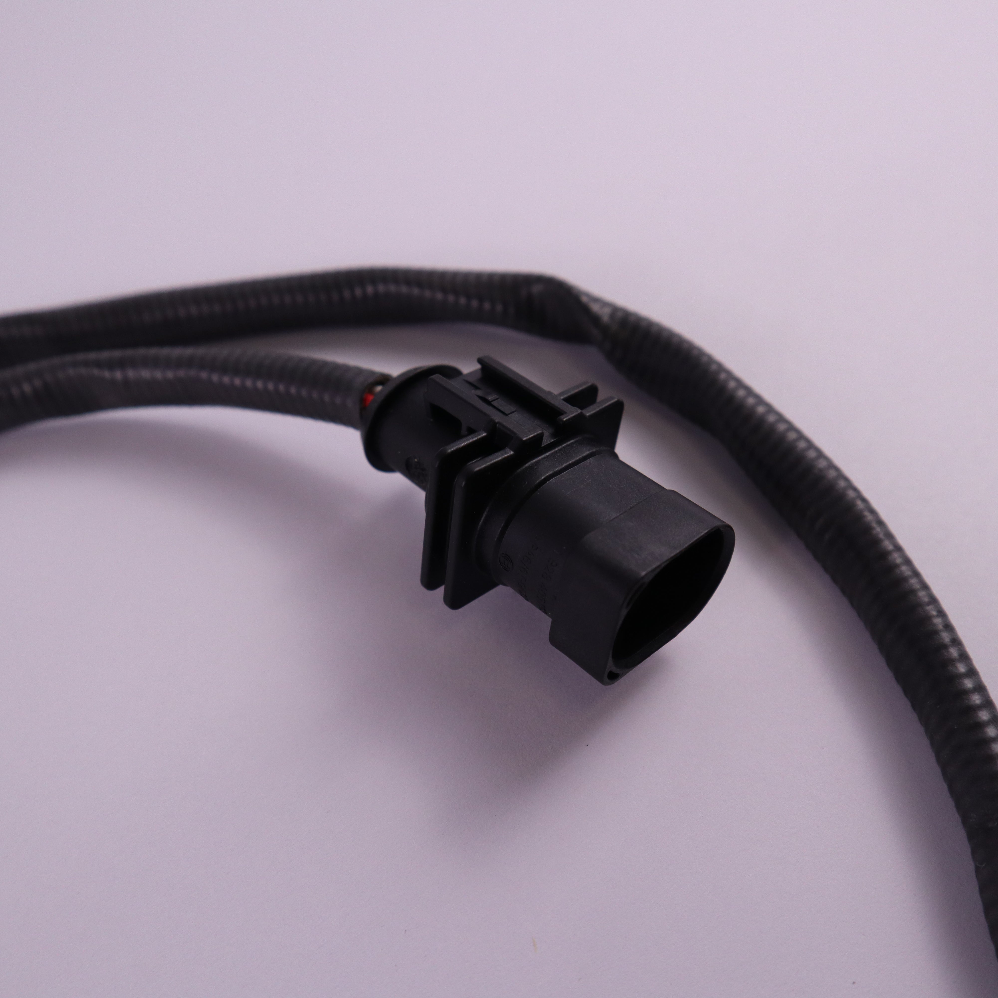Genuine Maserati Front Right Oxygen Sensor 670002200
