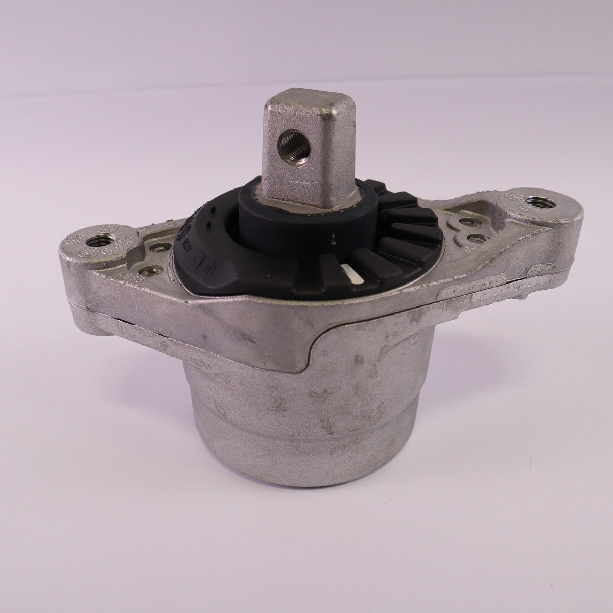 Genuine Maserati LHS Engine Mounting 670004870