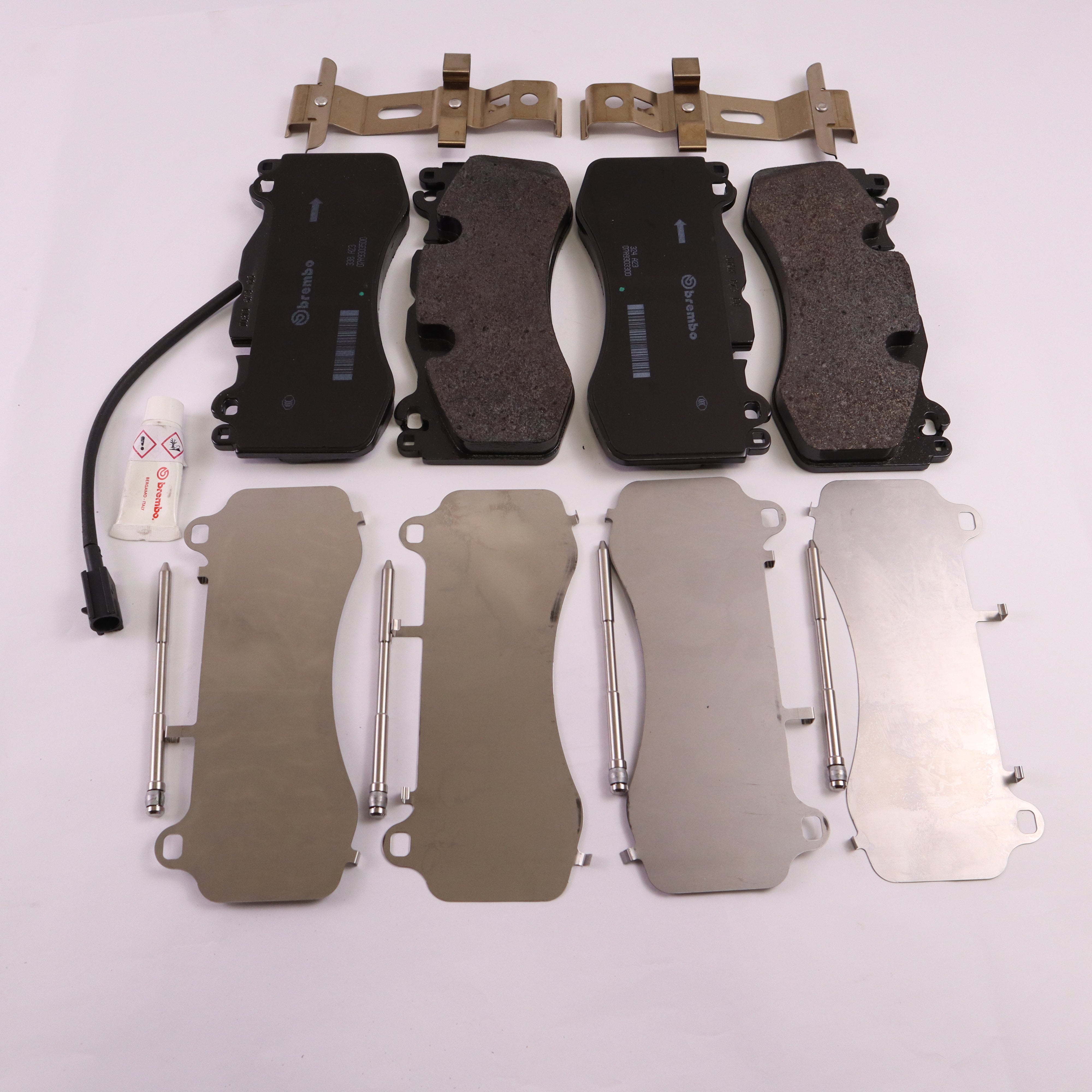 Genuine Maserati Front Brake Pad 673012045