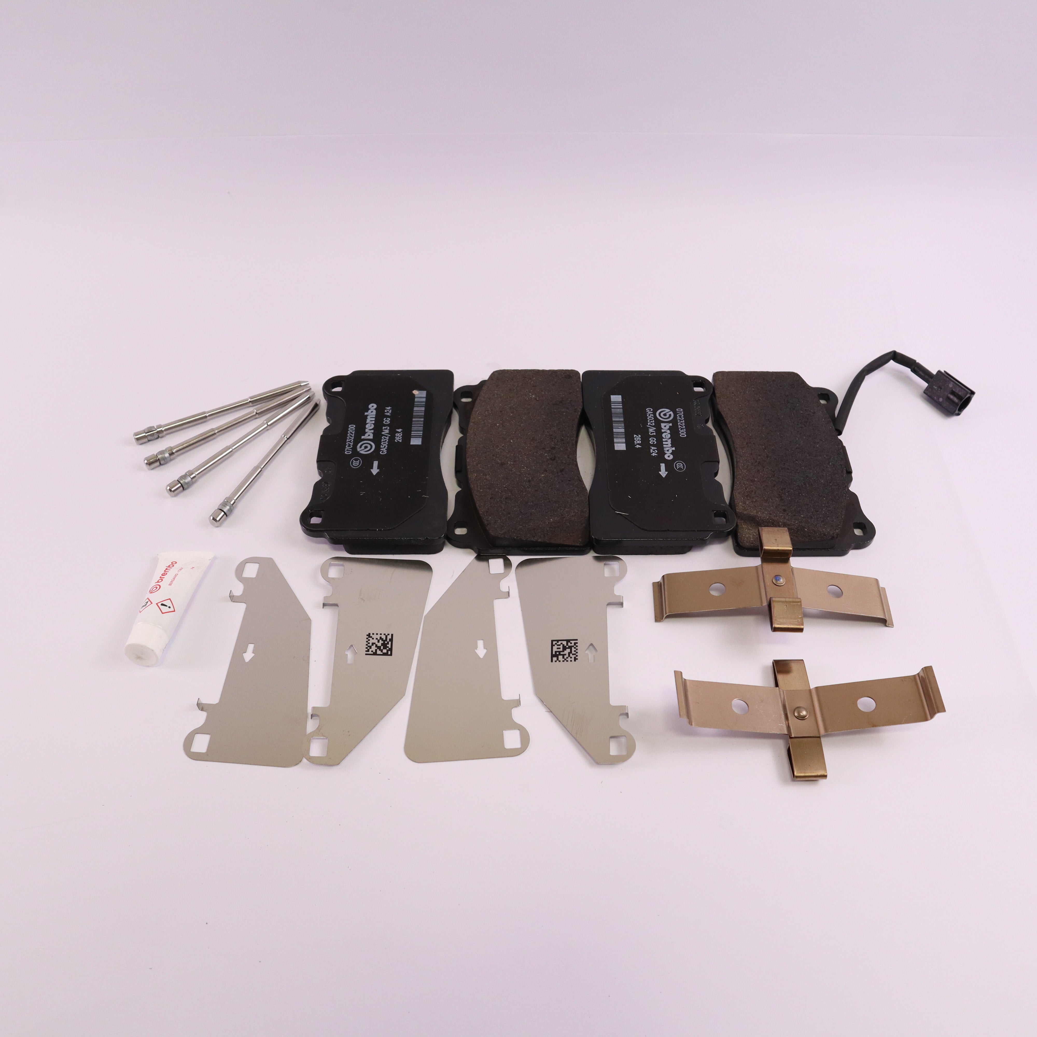 Genuine Maserati Front Brake Pad Set 673012431