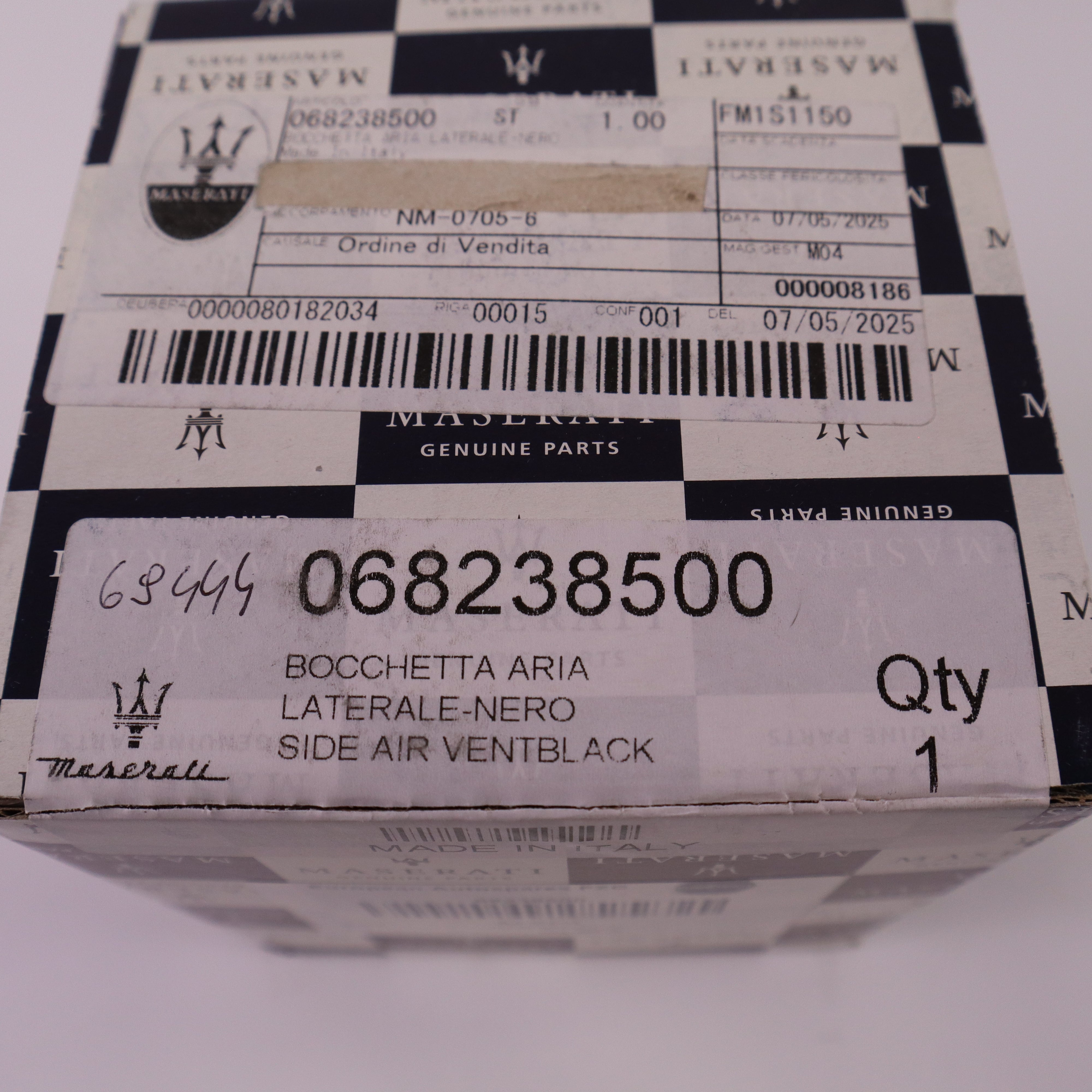 Genuine Maserati Dashboard Air Vent 68238500