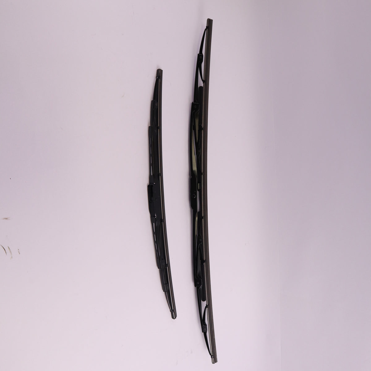 Genuine Maserati Quattroporte Front Wiper Blade Set 980139980