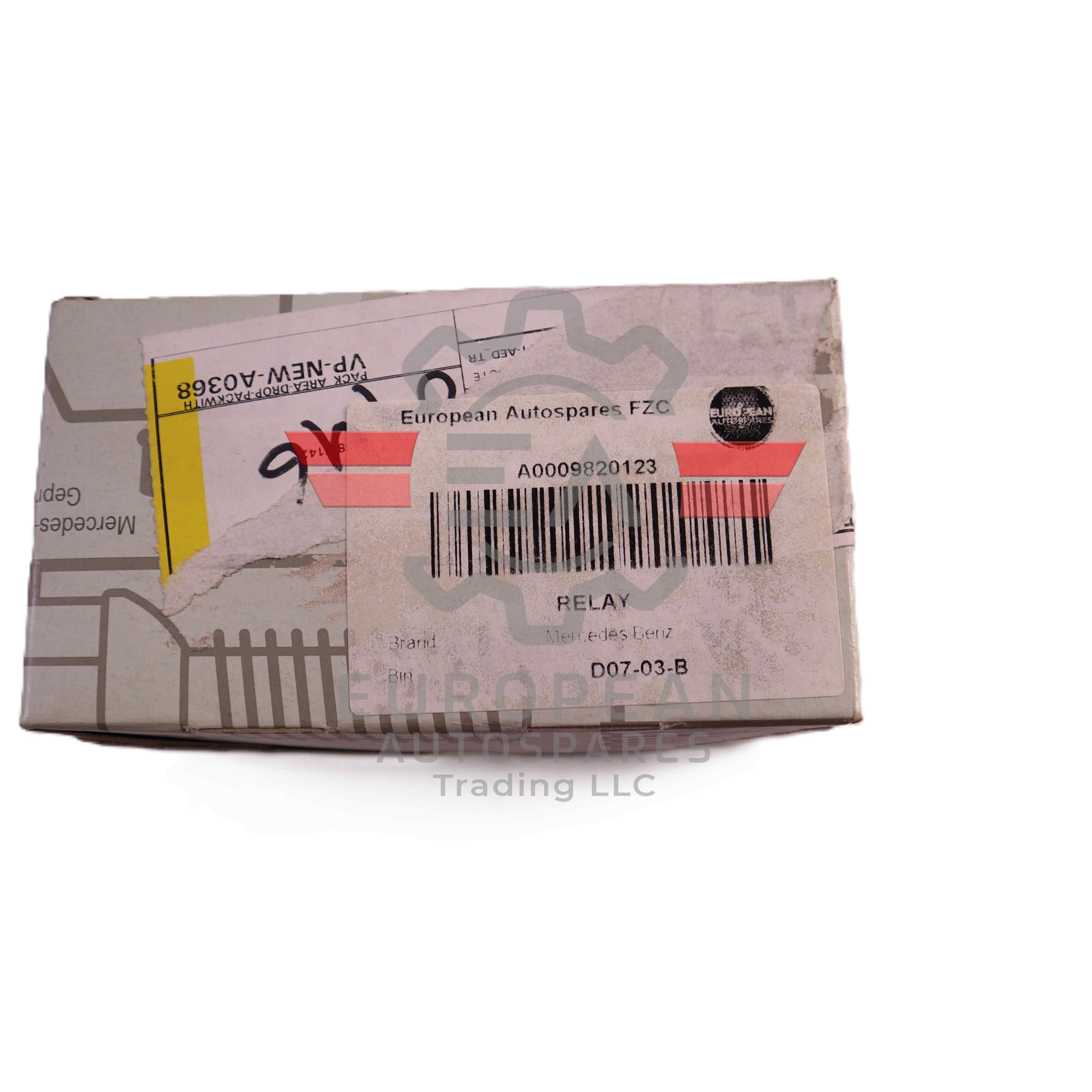 Mercedes-Benz Electrical Relay Control Unit A0009820123 | Genuine OEM European Autospares Trading LLC