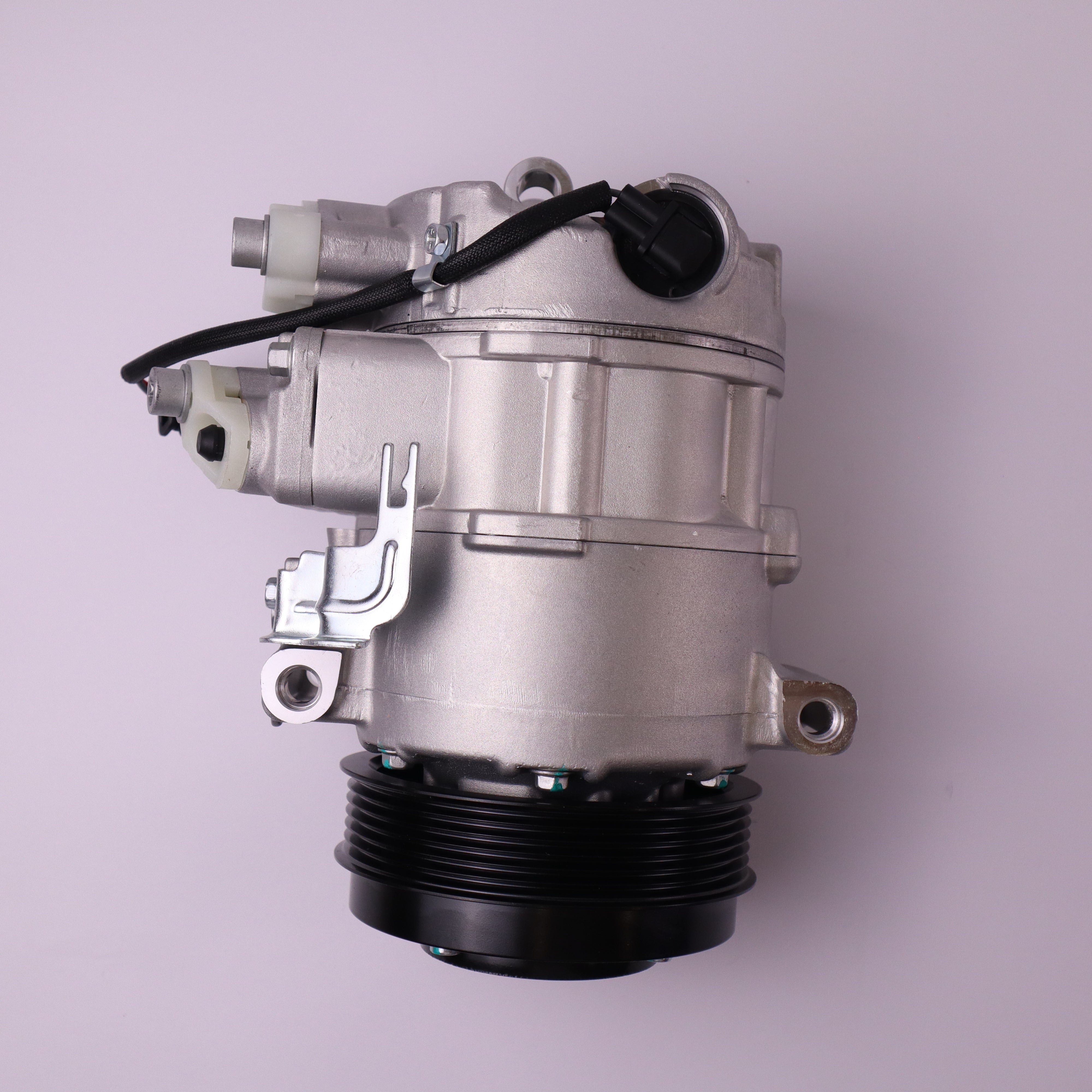Aftermarket Mercedes AC Compressor RDTMA000830250080